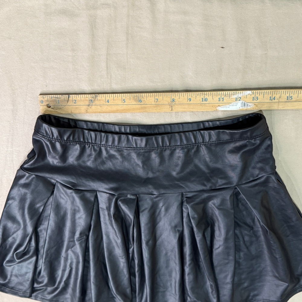 Y2K Charlotte Russe Black Faux Leather Mini Skirt Large Whimsigoth Punk Witchy - Picture 3 of 5